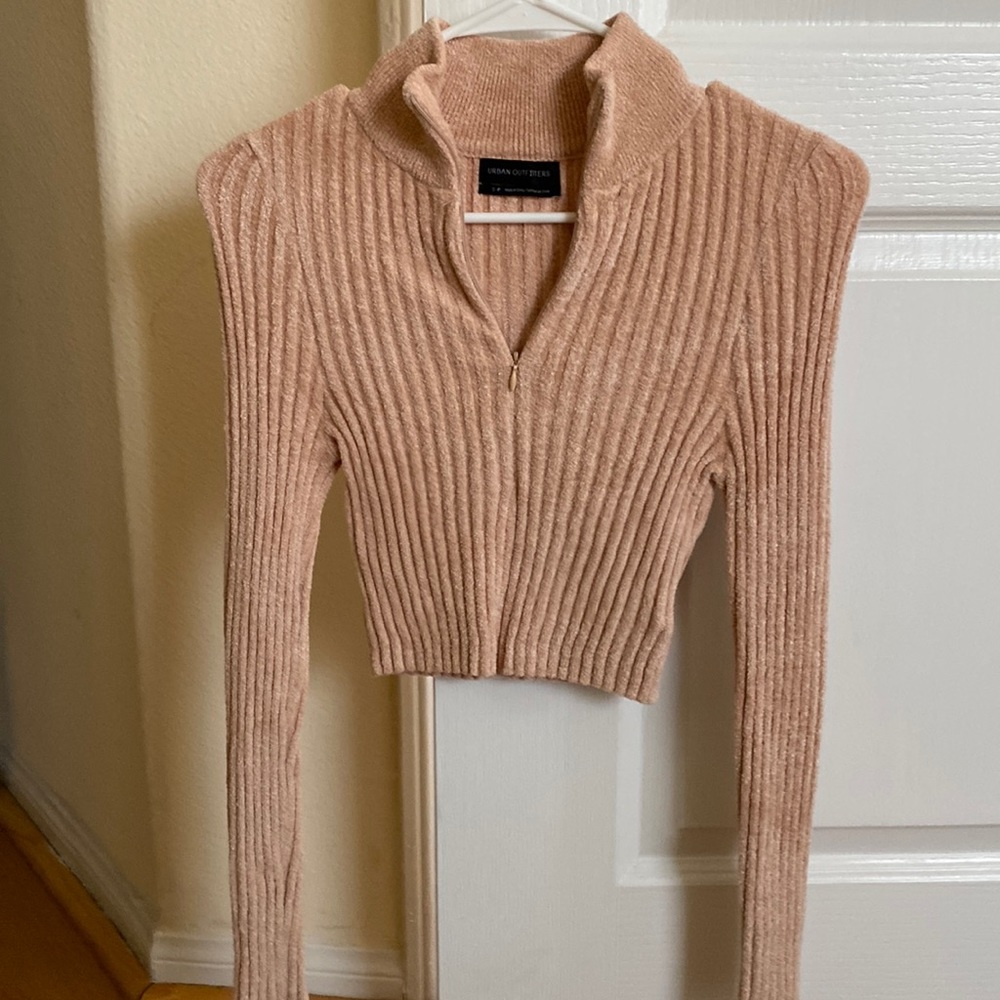 Urban Outfitters Small Cropped Pink Knit